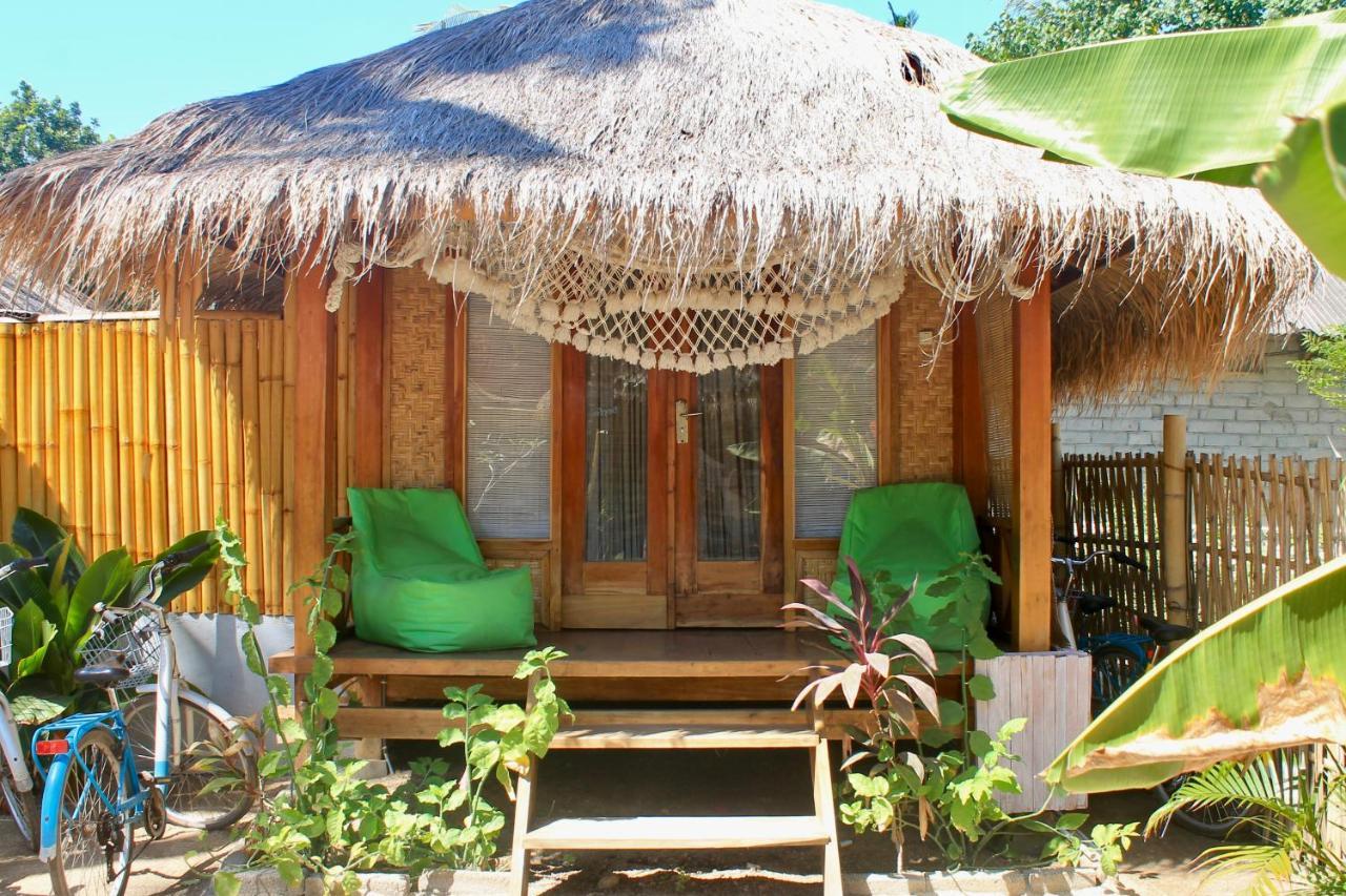 Rumah Canaria Bungalow غيلي تراوانغان المظهر الخارجي الصورة