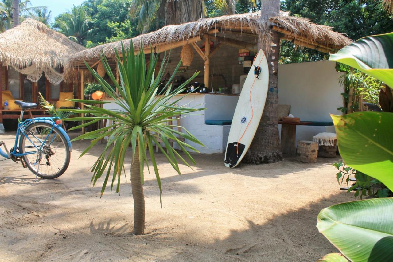 Rumah Canaria Bungalow غيلي تراوانغان المظهر الخارجي الصورة