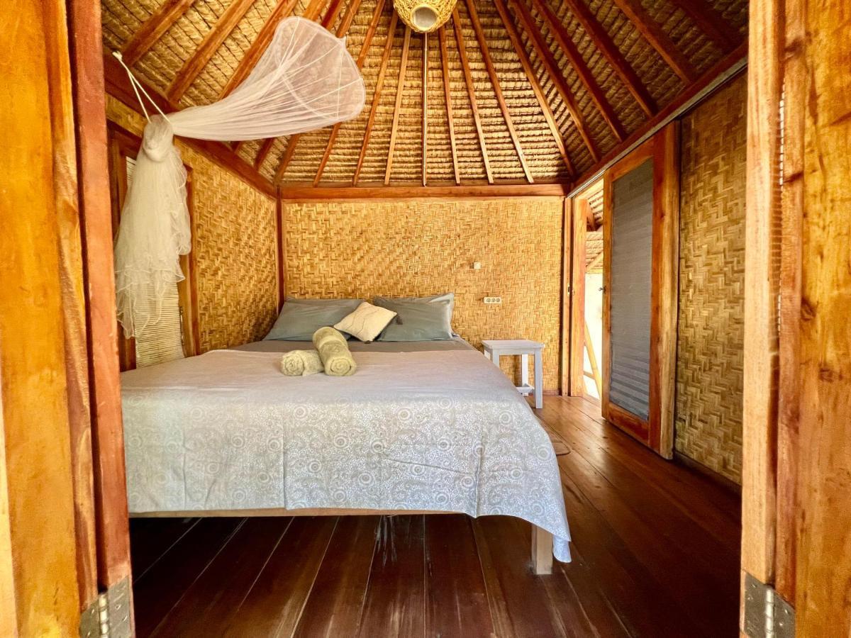 Rumah Canaria Bungalow غيلي تراوانغان المظهر الخارجي الصورة