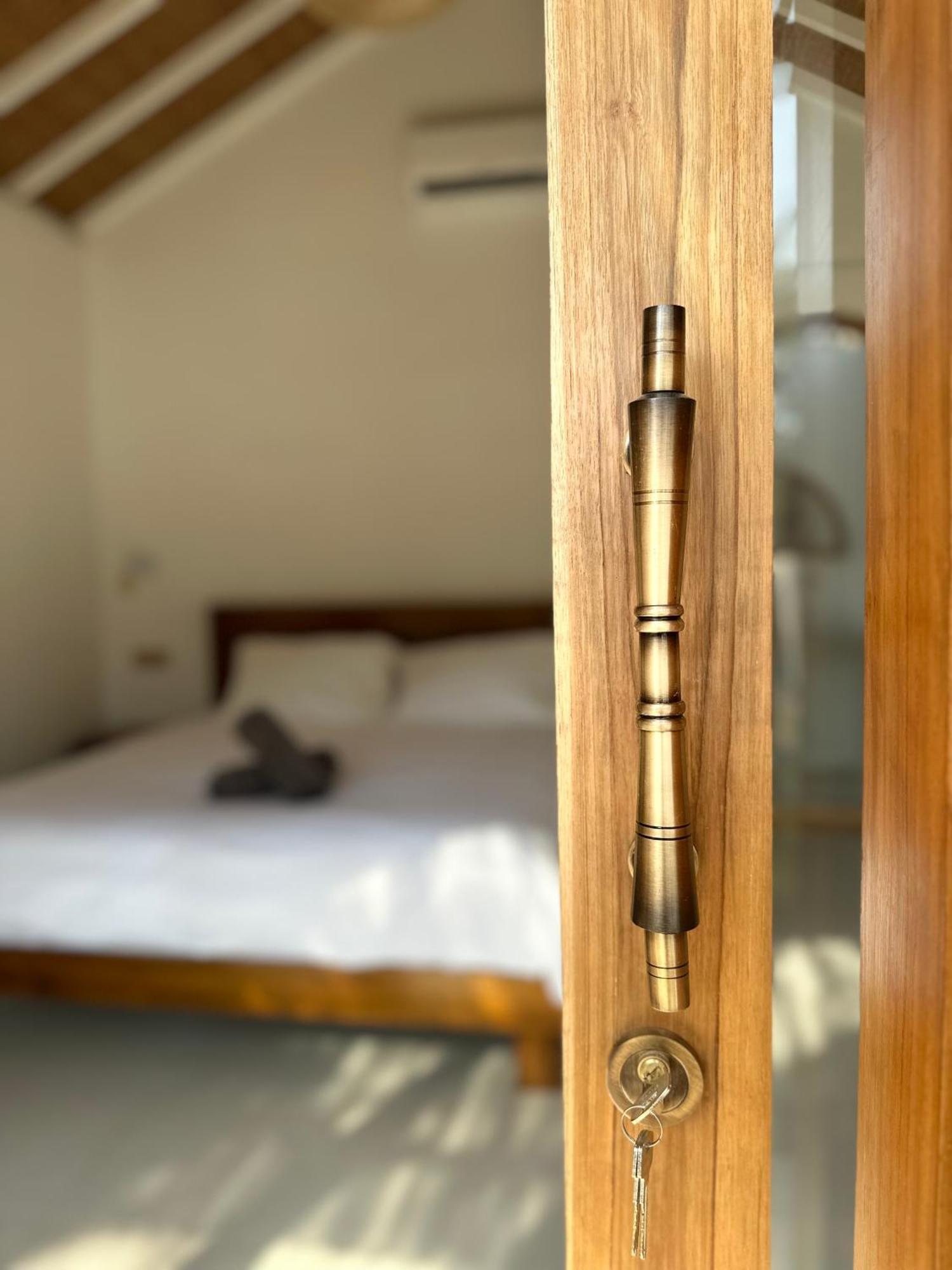 Rumah Canaria Bungalow غيلي تراوانغان المظهر الخارجي الصورة