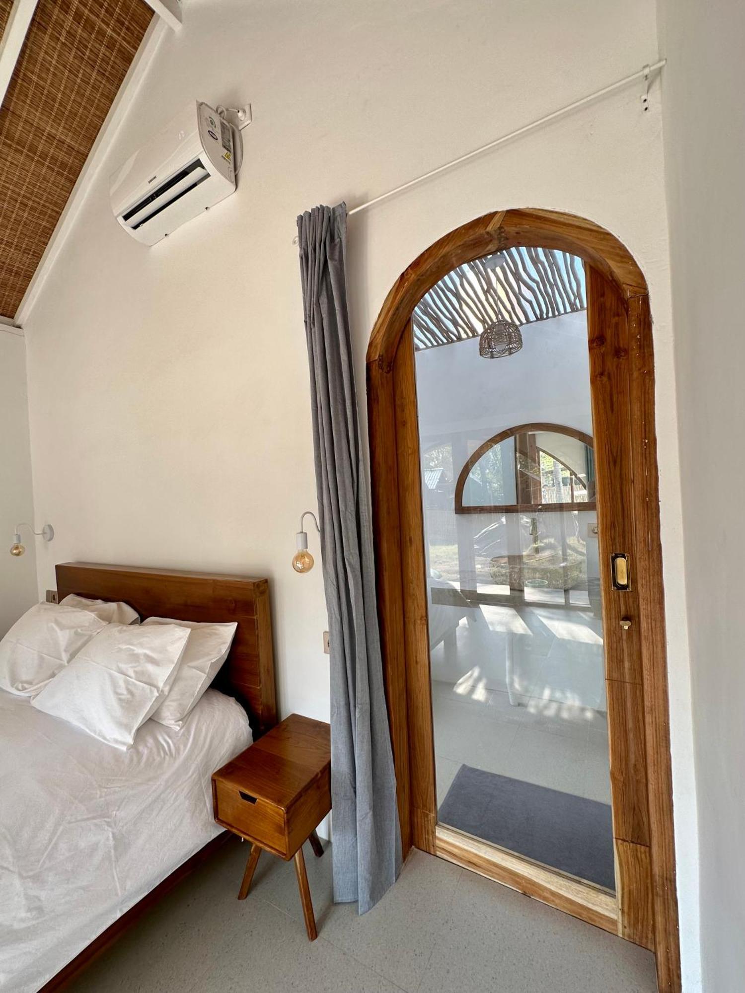 Rumah Canaria Bungalow غيلي تراوانغان المظهر الخارجي الصورة